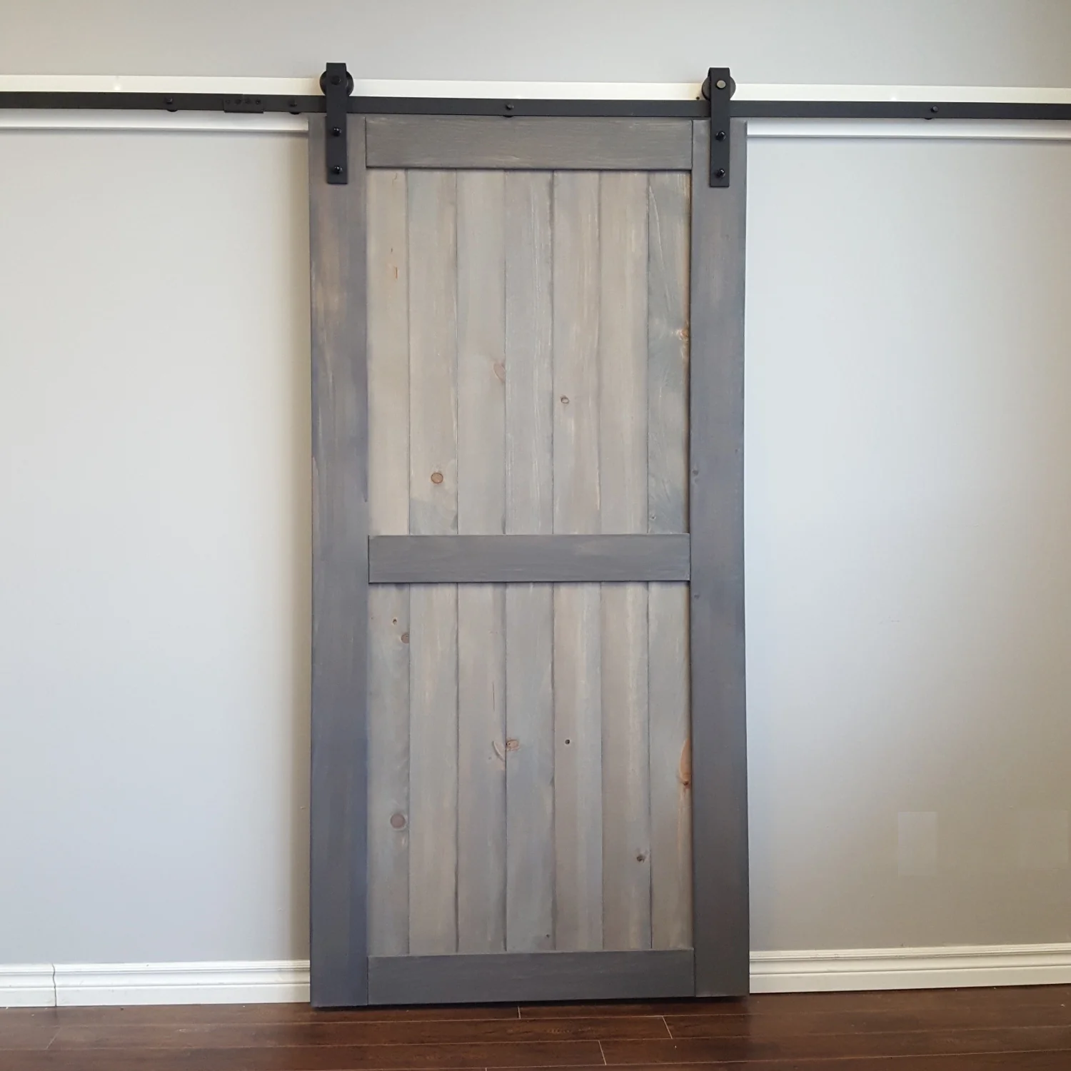 Viba Divided Panel Solid Pine Barn Door - Image 6